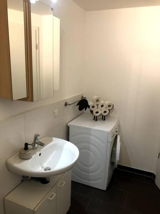 Wohnung In Gehobener Lage 브루흐잘 외부 사진
